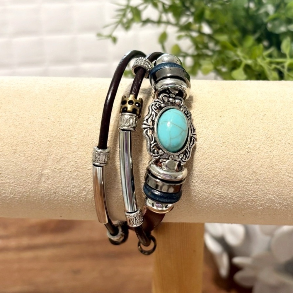 Layered Faux Leather Silver and Turquoise Southwestern Boho Bracelet NWT